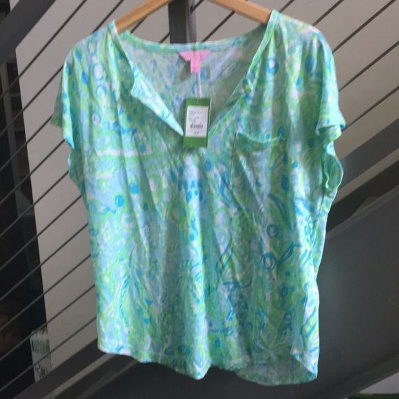 Lilly Pulitzer Tops - Lily Polzer new with tag Duval Top
